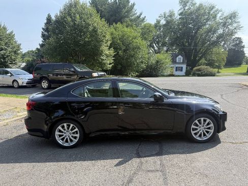 Used 2006 Lexus IS 250 RWD image 10