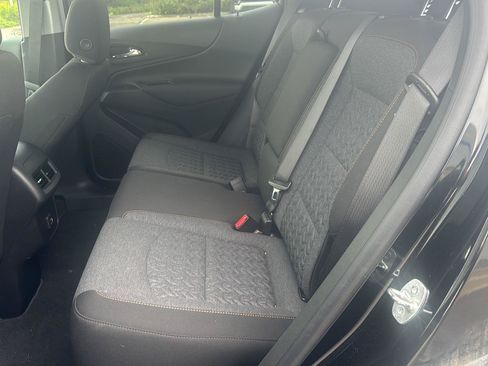 Used 2024 Chevrolet Equinox LT AWD/4WD image 10