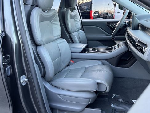 Used 2020 Lincoln Aviator Reserve w/ Equipment Group 202A image 27
