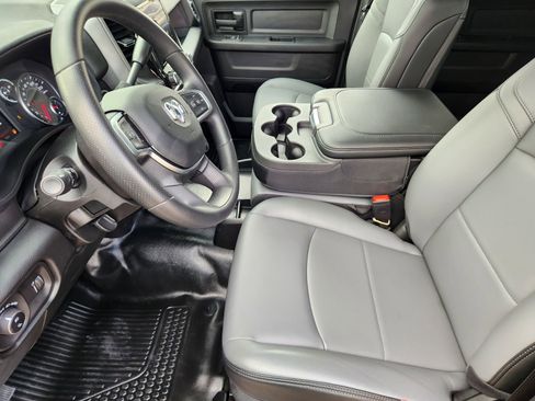 New 2026 RAM 2500 Tradesman w/ Chrome Appearance Group image 12