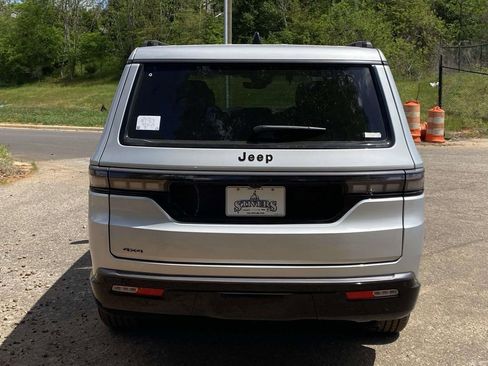New 2026 Jeep Grand Wagoneer Limited w/ Premium Group II AWD/4WD image 35