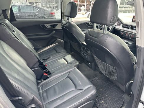 Used 2019 Audi Q7 2.0T Premium w/ Convenience Package image 5