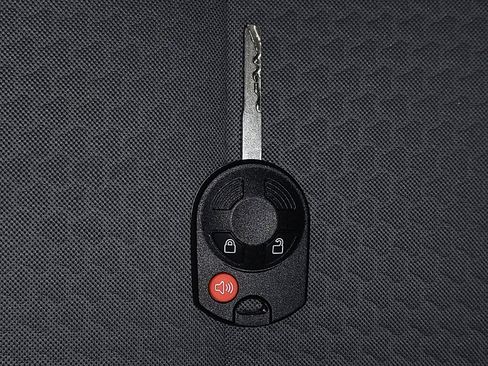 Used 2018 Ford Escape SE image 32