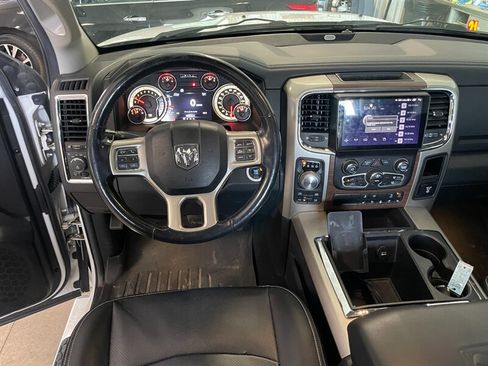 Used 2015 RAM 1500 Laramie w/ Convenience Group AWD/4WD image 10