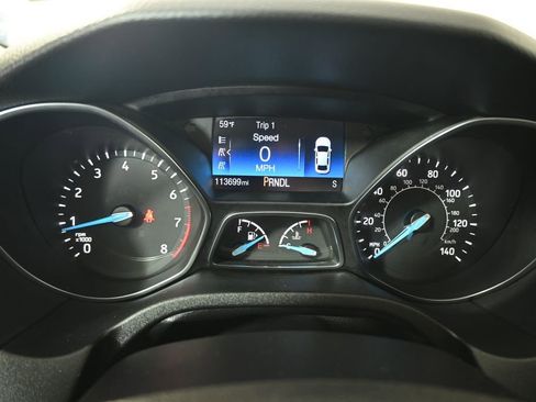 Used 2017 Ford Focus SE FWD image 24