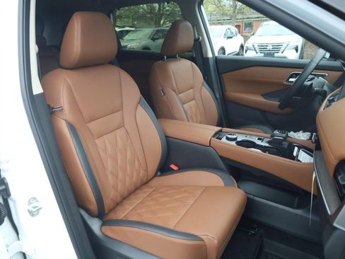 New 2026 Nissan Rogue Platinum w/ Platinum Premium Package image 22