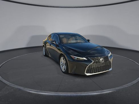 Used 2024 Lexus IS 300 w/ Comfort Package RWD image 3