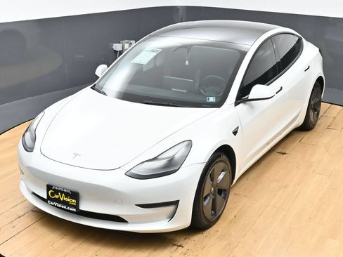 Used 2022 Tesla Model 3 Long Range AWD/4WD image 44