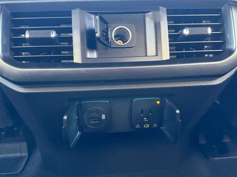 Used 2023 Ford F150 Lariat w/ FX4 Off-Road Package AWD/4WD image 14