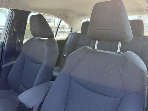 Used 2022 Toyota Corolla LE w/ Carpet Mat Package (TMS) FWD image 16