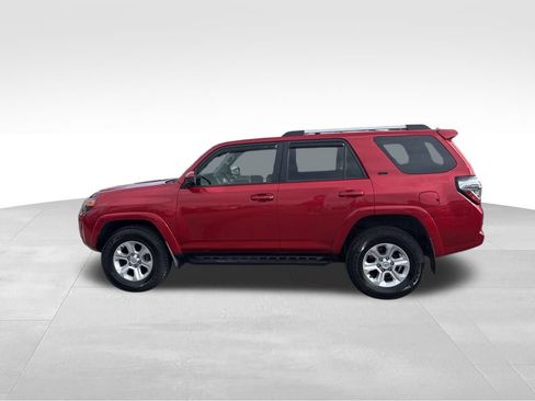 Used 2023 Toyota 4Runner SR5 image 2