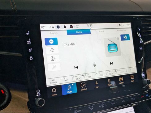 Used 2024 Jeep Grand Wagoneer Series III image 31