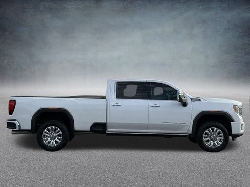 Used 2023 GMC Sierra 2500 Denali w/ Denali Ultimate Package image 3
