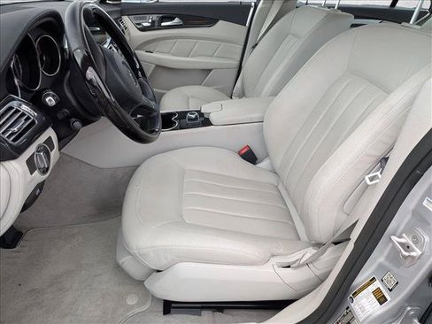 Used 2015 Mercedes-Benz CLS 400 image 15