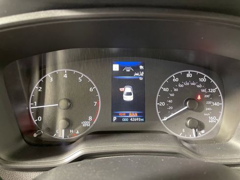 Used 2024 Toyota Corolla LE image 21