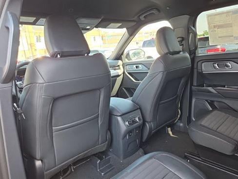 New 2026 Ford Explorer ST-Line AWD/4WD image 22