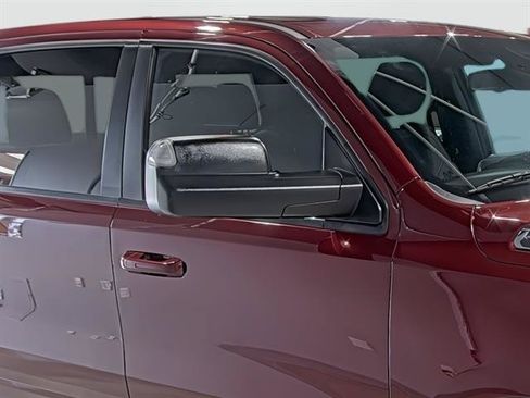 Used 2019 RAM 1500 Big Horn AWD/4WD image 16