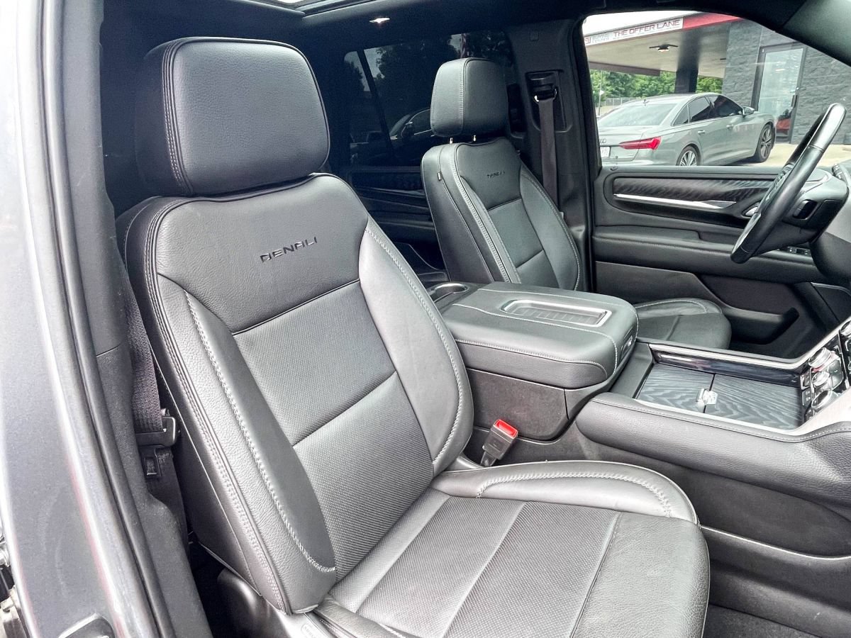 Used 2022 GMC Yukon Denali AWD/4WD image 10