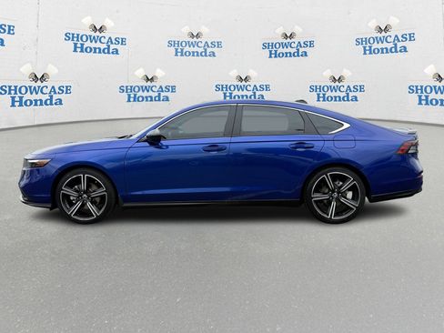 Used 2023 Honda Accord Sport image 4