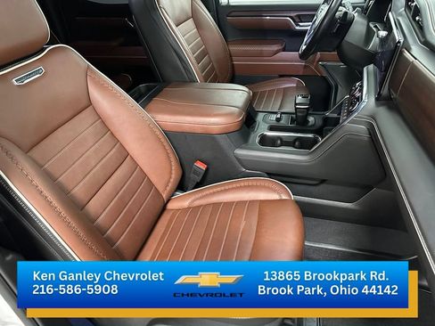 Certified 2024 GMC Sierra 1500 Denali Ultimate AWD/4WD image 23