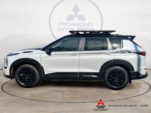 New 2026 Mitsubishi Outlander AWD image 6