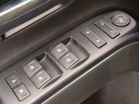 Used 2018 Chevrolet Silverado 1500 LT w/ Texas Edition image 27