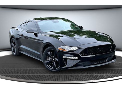 Used 2021 Ford Mustang GT w/ Equipment Group 301A RWD image 12