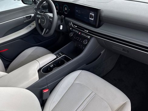 Used 2024 Hyundai Sonata SEL image 18