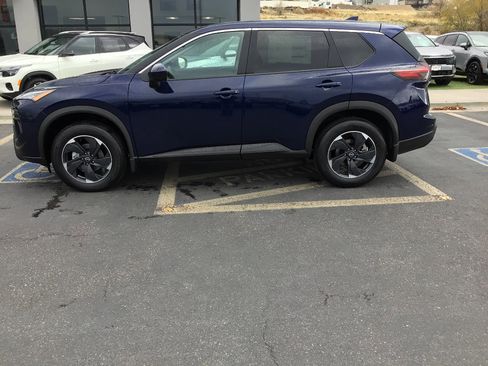 New 2026 Nissan Rogue SV image 3