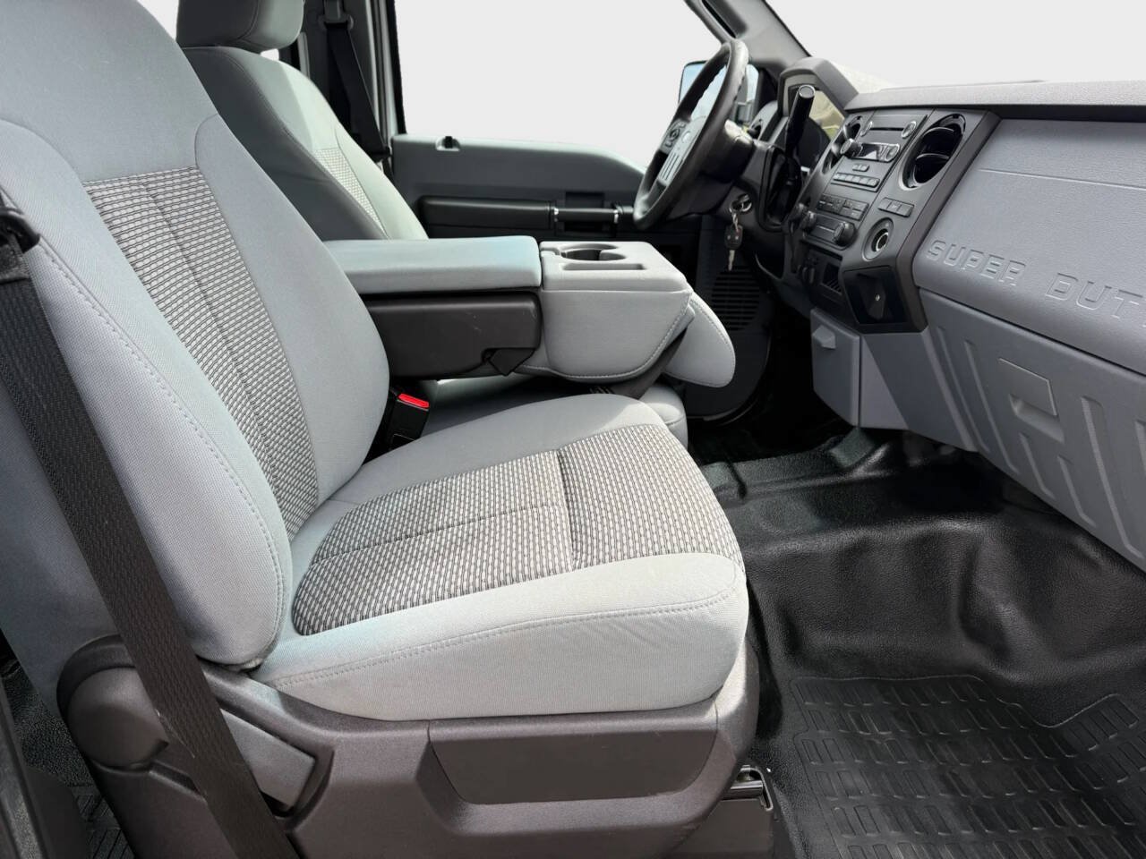 Used 2016 Ford F450 XL w/ Power Equipment Group AWD/4WD image 10