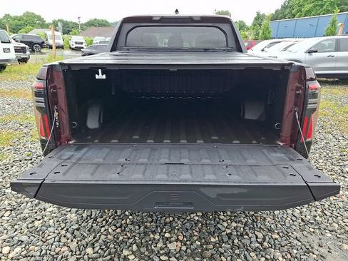 Used 2026 GMC Sierra EV Denali AWD/4WD image 31