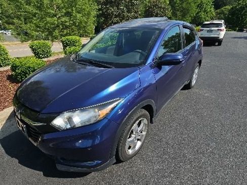 Used 2016 Honda HR-V EX image 4