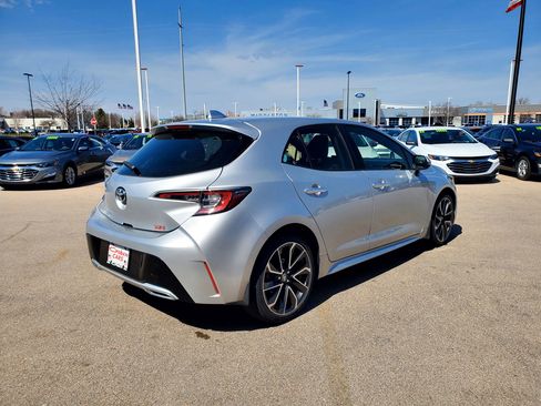 Used 2019 Toyota Corolla XSE image 5
