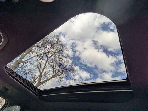 Certified 2024 Jeep Grand Cherokee Laredo X w/ Luxury Tech Group I image 23