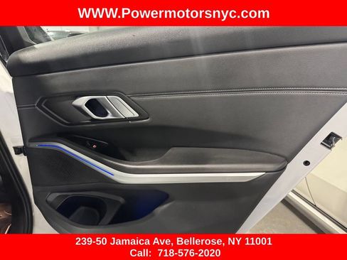 Used 2020 BMW 330i xDrive Sedan w/ Driving Assistance Package AWD/4WD image 26
