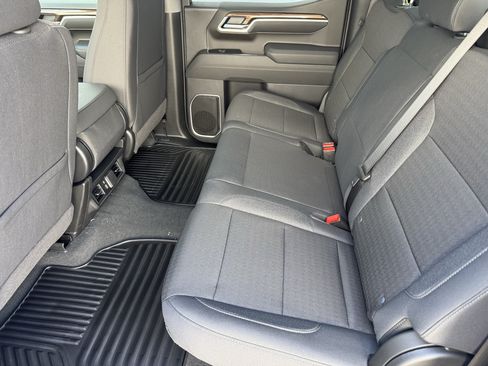 New 2026 Chevrolet Silverado 1500 LT w/ Z71 Off-Road Package AWD/4WD image 15