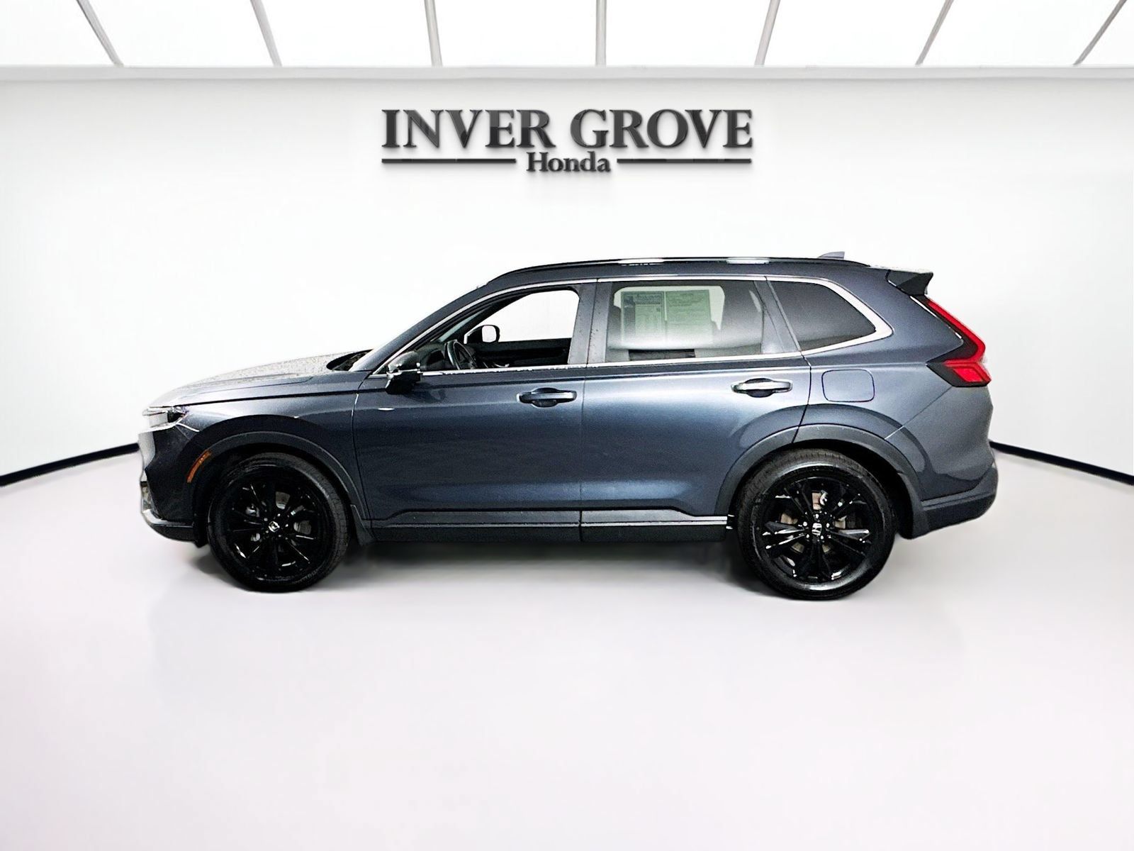 Used 2024 Honda CR-V Sport Touring image 7