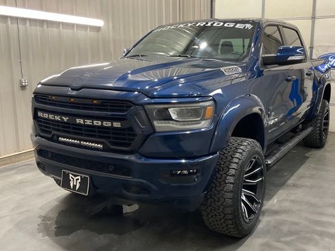Used 2021 RAM 1500 Big Horn AWD/4WD image 3