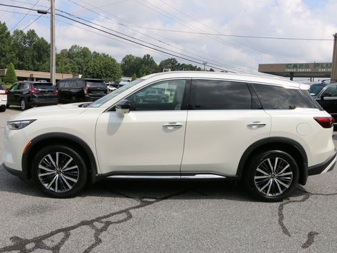 Used 2025 INFINITI QX60 Sensory w/ Vision Package AWD/4WD image 2