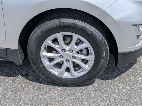 Certified 2020 Chevrolet Equinox LS FWD image 10