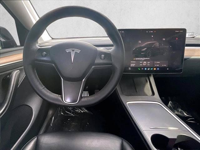 Used 2023 Tesla Model Y Performance AWD/4WD image 6