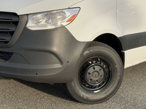 New 2026 Mercedes-Benz Sprinter 2500 image 4