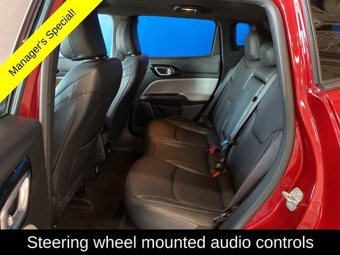 Used 2025 Jeep Compass Limited AWD/4WD image 11