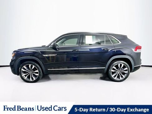 Used 2023 Volkswagen Atlas Cross Sport SEL Premium R-Line AWD/4WD image 4