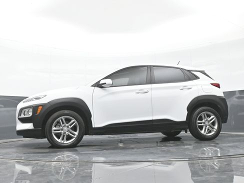 Used 2021 Hyundai Kona SE FWD image 44
