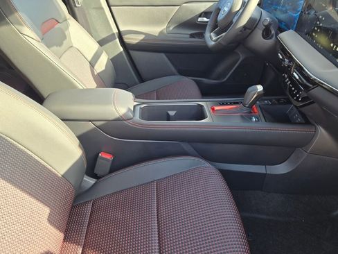 New 2026 Nissan Kicks SR w/ Cold Weather Package AWD/4WD image 6