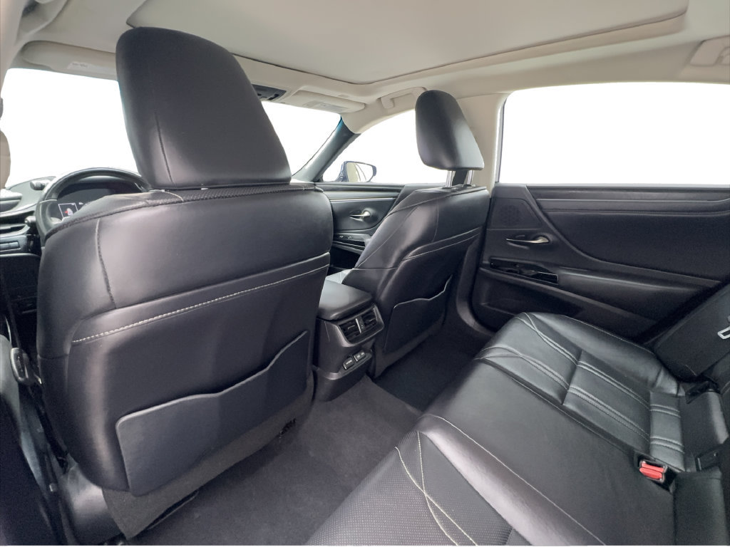 Used 2024 Lexus ES 350 w/ Technology Package FWD image 22