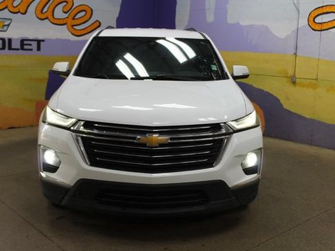 Used 2023 Chevrolet Traverse LT AWD/4WD image 3