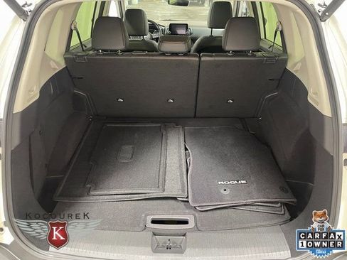 Used 2023 Nissan Rogue SV w/ SV Premium B Package image 26