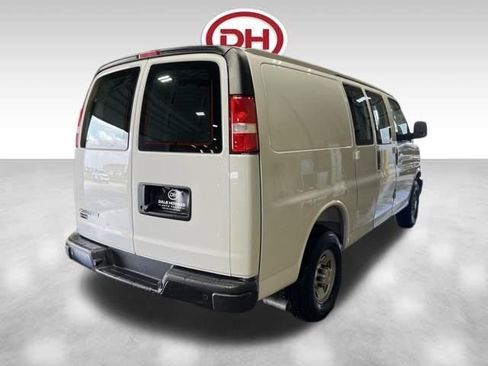 New 2026 Chevrolet Express 2500 w/ Driver Convenience Package RWD image 11
